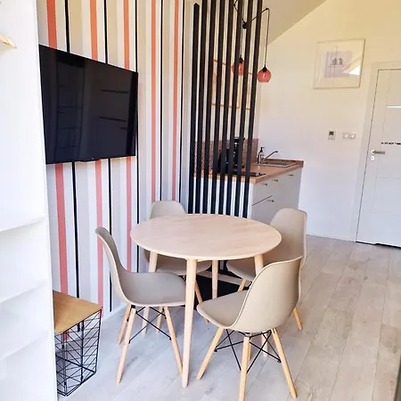 Odskocznia Holiday home Rewa
